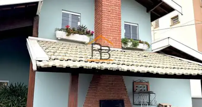 Casa com 3 quartos à venda na Rua Duque de Caxias, Centro, Pirassununga