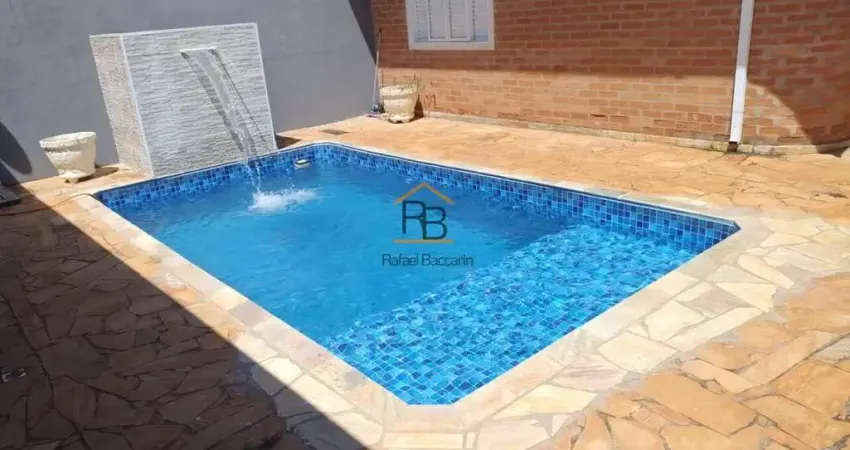 Casa à venda no bairro Vila Pinheiro - Pirassununga/SP
