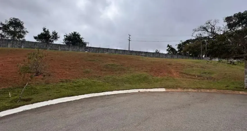 Terreno à venda no Condomínio Vale das Águas, Bragança Paulista 