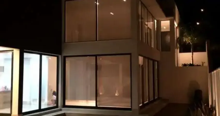 Casa em condomínio fechado com 3 quartos à venda na Avenida Salvador Markowicz, Jardim São José, Bragança Paulista