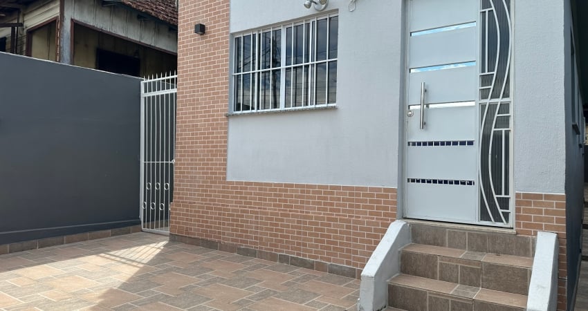 Casa com 2 quartos à venda na Avenida Silves, 305, Cachoeirinha, Manaus