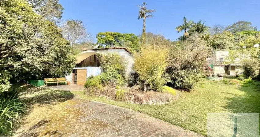 Casa com 4 quartos para alugar na Chácara Eliana, Cotia 