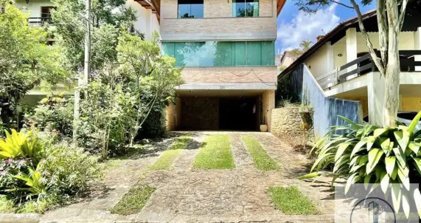 Casa em condomínio fechado com 4 quartos para alugar no Granja Viana, Cotia 