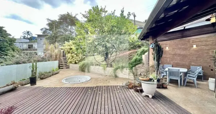 Casa em condomínio fechado com 3 quartos à venda na Alameda Água Marinha, 711, Granja Viana, Carapicuíba