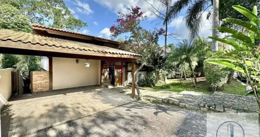GRANJA VIANA ALDEIA DA FAZENDINHA COM 5 DORMS  SENDO 3 STES.