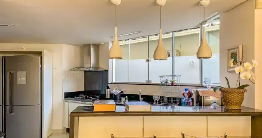 Casa com 3 quartos à venda na Rua Lírio, 55T, Jardim das Flores, Osasco