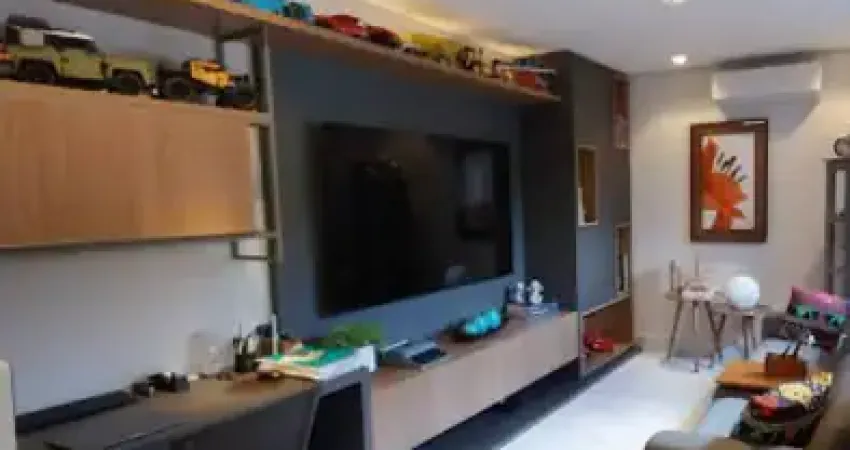 Casa com 3 quartos à venda na Rua Abílio Secundino Leite, 34R, Vila Andeyara, Ferraz de Vasconcelos