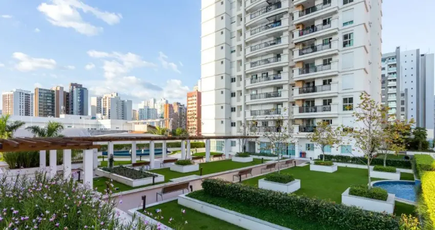ÁGUA VERDE - Apartamento com 02 dormitórios, uma suíte, Condomínio Clube.