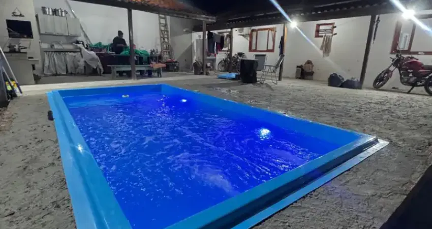 Sua casa bem localizada prox. as principais praias de palhoça sc, otimo terreno e melhor preço