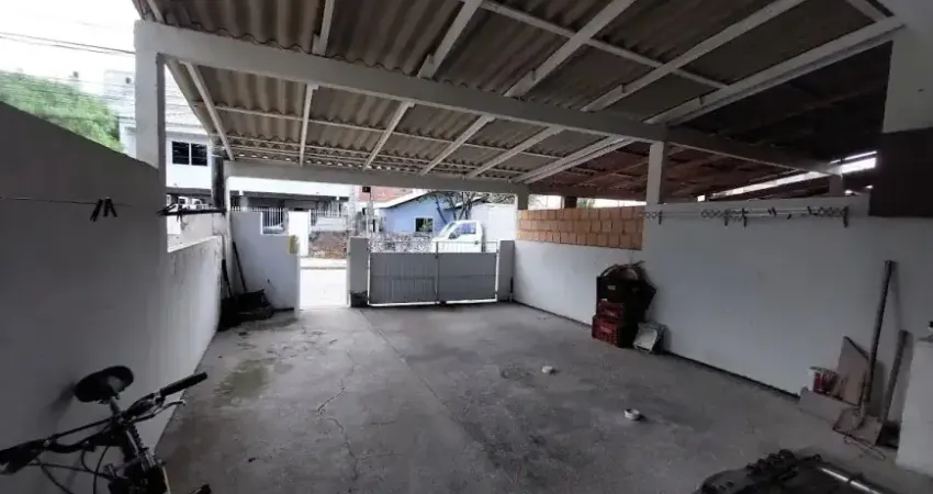 Não financiavel-sobrado bem localizado na barra do aririu em palhoça sc - melhor preço da região