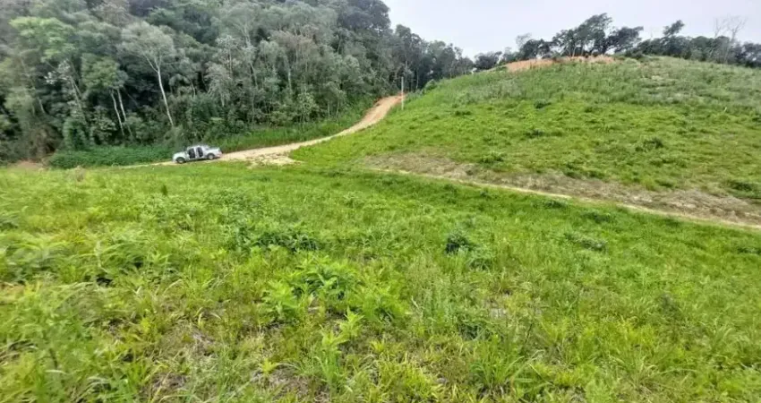 Lindo terreno para sítio de 6 mil metros quadrados ao lado da br 282 em águas mornas sc