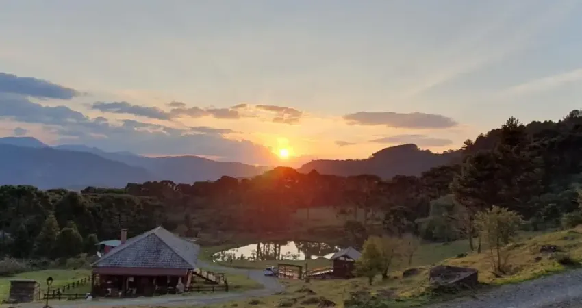 Oportunidade! 3,5 hectares com escritura pública - pousada na serra catarinense!