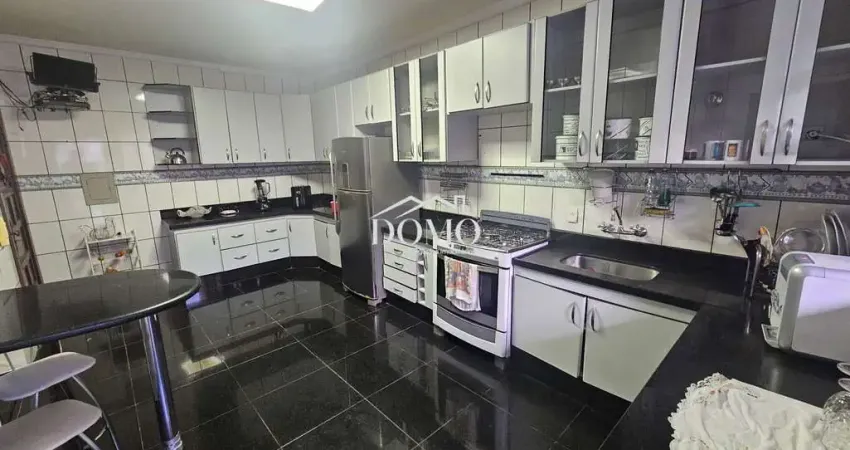 Casa com 3 quartos à venda na Rua Bernardes Carvalho, 157, Santa Terezinha, Belo Horizonte
