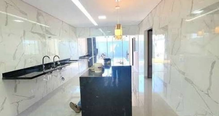 Lindo sobrado em Jardim Sílvia Embu das Artes com 3 dormitórios