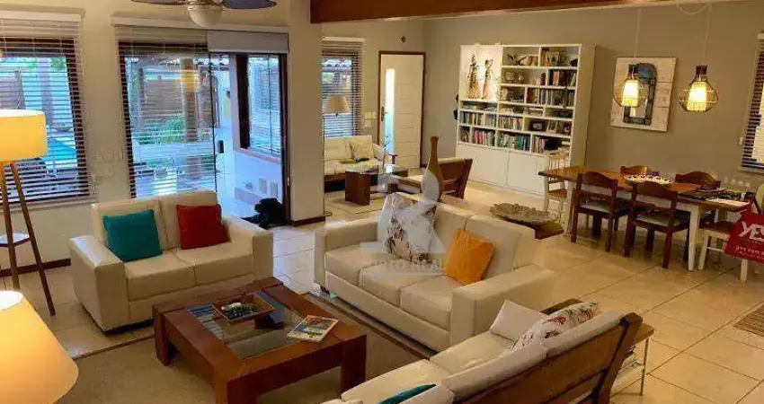 Casa com 3 dormitórios à venda, 300 m² por R$ 1.850.000,00 - Novo Portinho - Cabo Frio/RJ