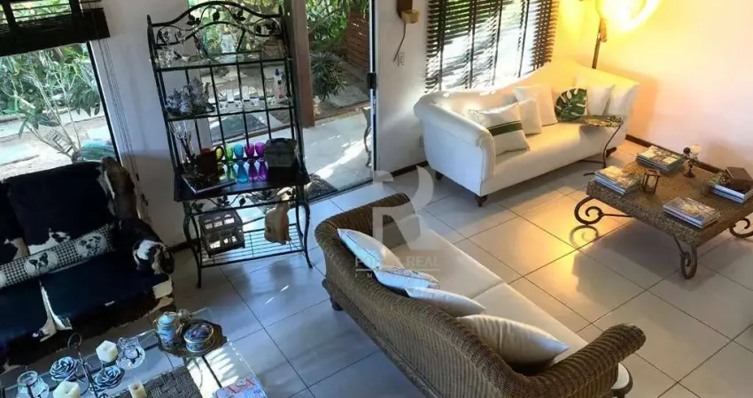 Casa com 4 dormitórios à venda, 150 m² por R$ 680.000,00 - Guriri - Cabo Frio/RJ