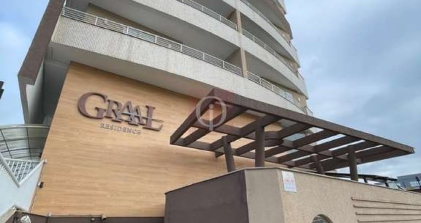 Apartamento semimobiliado com 3 dormitórios no América.