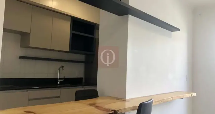Apartamento à venda no bairro Bom Retiro em Joinville/SC