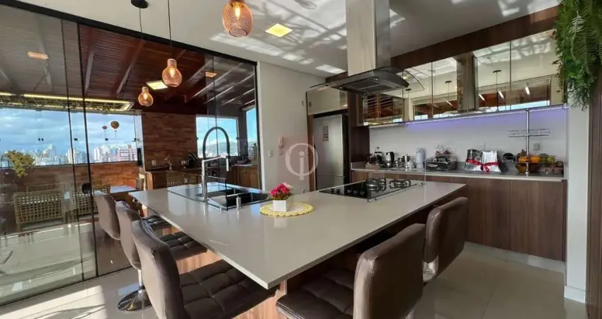 Cobertura plana com 197m² e 4 vagas de garagem no bairro anita garibaldi em joinville/sc.