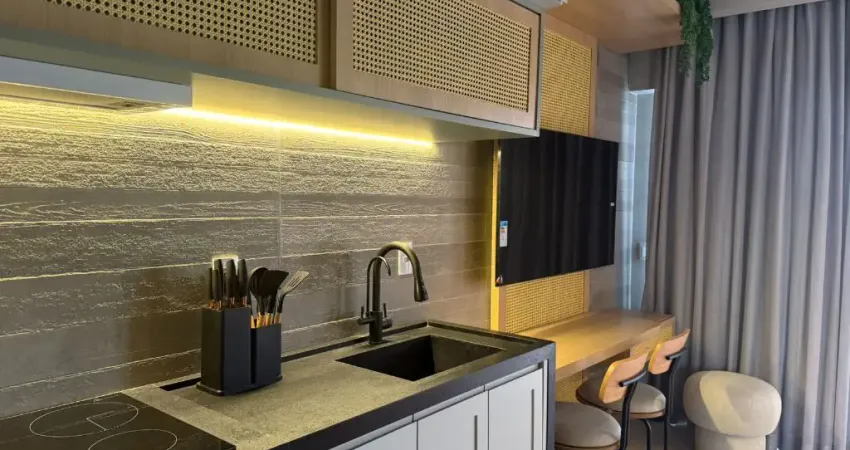 Studio novo completo, um luxo oportunidade pronto para morar, pensa em morar em um lugar onde você poderá  ir trabalhar tranquilo , bem localizado,padaria , metro, supermercados restaurante,  além de