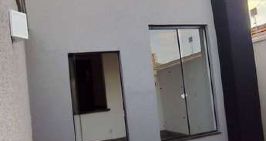 Casa com 2 Quartos – Bairro Estrela Dalva, Possibilidade baixa entrada.