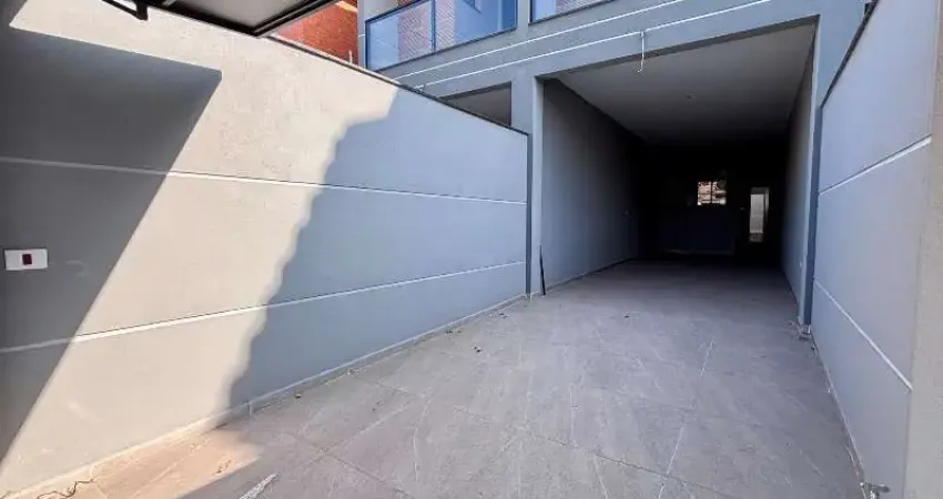Casa à venda na Vila Paiva, com 3 suítes, lavabo, 3 vagas, 160m2