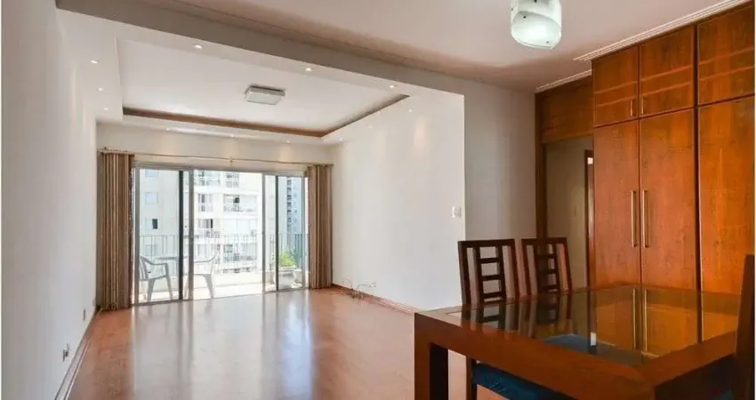 Apartamento à venda em Pinheiros, com 3 quartos, 1 suíte, 2 vagas, 110m²