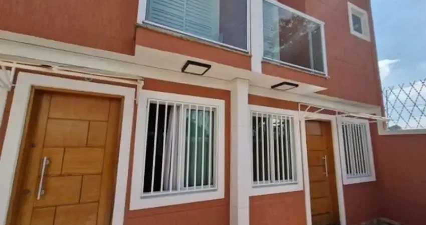 Casa à venda noTremembé, com 2 quartos, 2 suítes, 3 banheiros, 1 vaga, 65m²