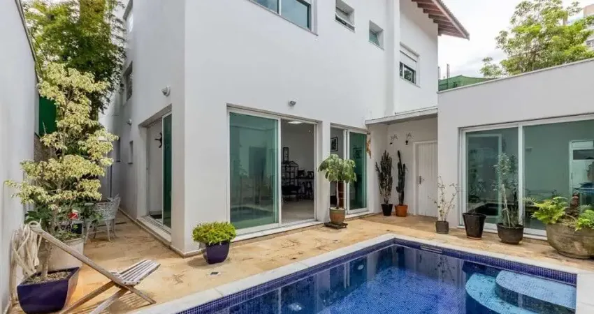 Casa de Luxo em Alto de Santana, com 6 quartos, 6 suítes, 9 banheiros, 6 vagas na garagem, 360m²