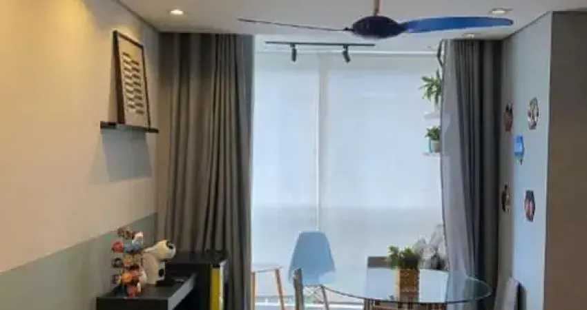 Apartamento à venda na Vila Maria: 3 quartos, 1 suíte, 2 salas, 2 banheiros, 60m²