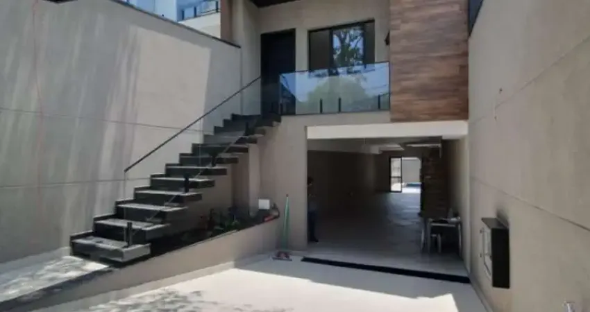 Casa à venda em Jardim São Paulo(zona Norte), 3 quartos, 3 suítes, 2 salas e 4 vagas, 200m²