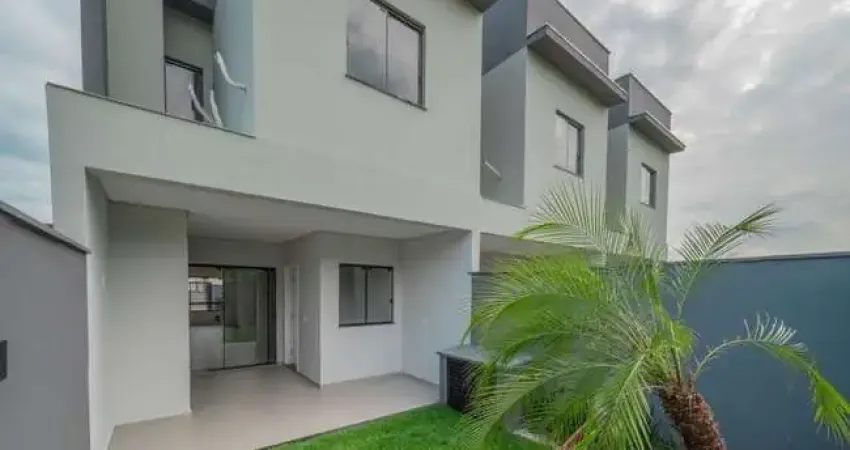 Sobrado Geminado à venda, no bairro Jaraguá 99, a 3min do Parque Malwee, em Jaraguá do Sul, SC
