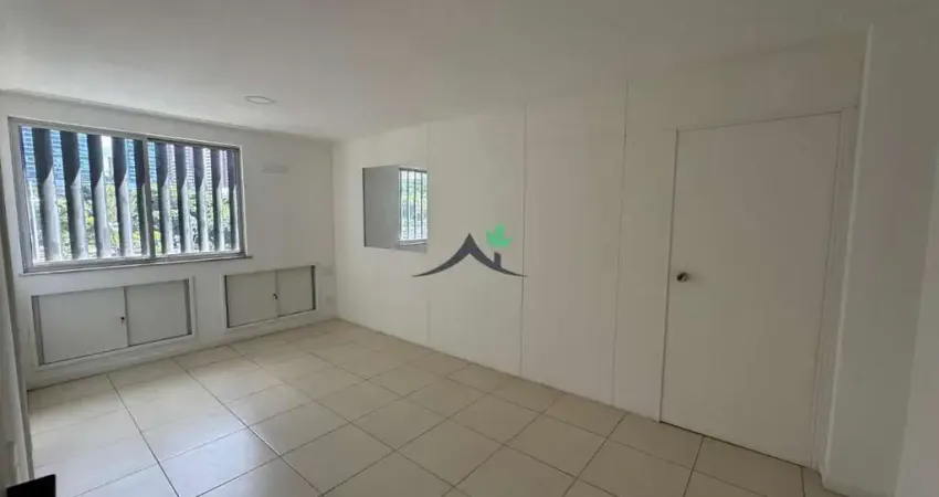 Sala comercial para alugar na Avenida Juracy Magalhães Júnior, 920, Rio Vermelho, Salvador