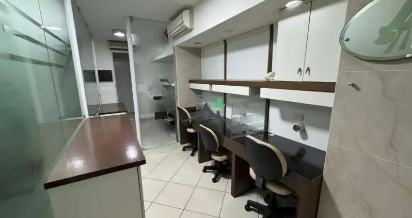 Sala comercial para alugar na Avenida Tancredo Neves, 3343, Caminho das Árvores, Salvador