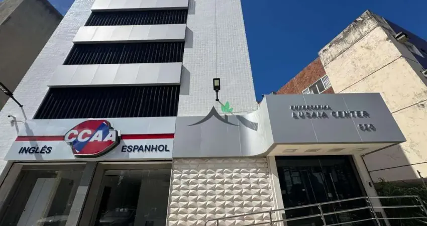 Sala comercial para alugar na Avenida Juracy Magalhães Júnior, 920, Rio Vermelho, Salvador