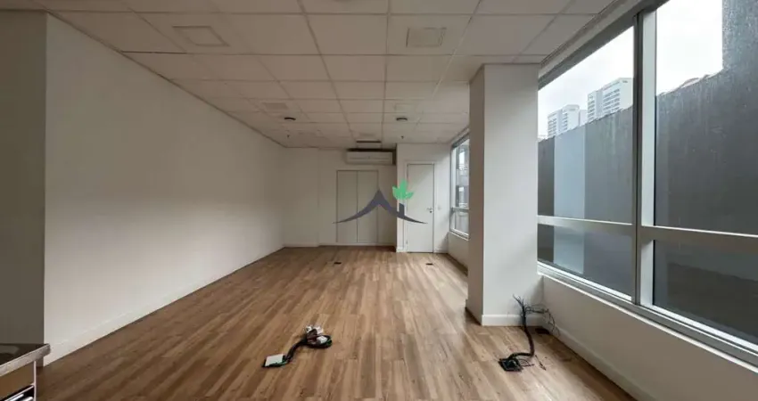 Sala comercial à venda na Rua Cardeal Arcoverde, 2450, Pinheiros, São Paulo