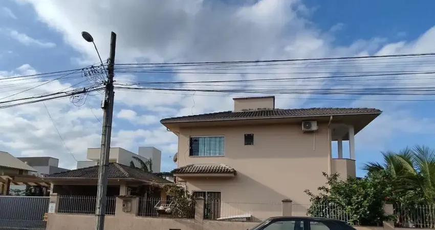 Casa com 4 quartos à venda na Rua Olavo Juvenal Ramos, 855, Campeche, Florianópolis
