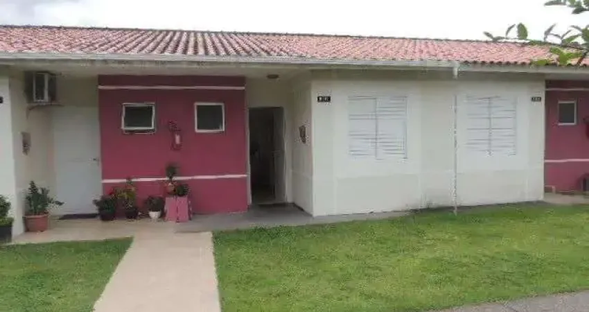 Casa em condomínio fechado com 2 quartos à venda na Avenida Paulo Roberto Vidal, 2494, Bela Vista, Palhoça
