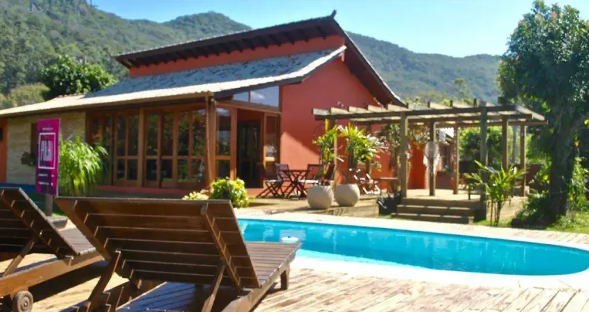 Casa com 7 quartos para alugar na Estrada João Belarmino da Silva, 2576, Pântano do Sul, Florianópolis