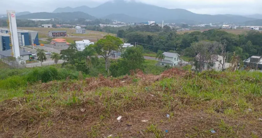 Terreno à venda na Rua Sabiá-una, S/N, Sertão do Maruim, São José