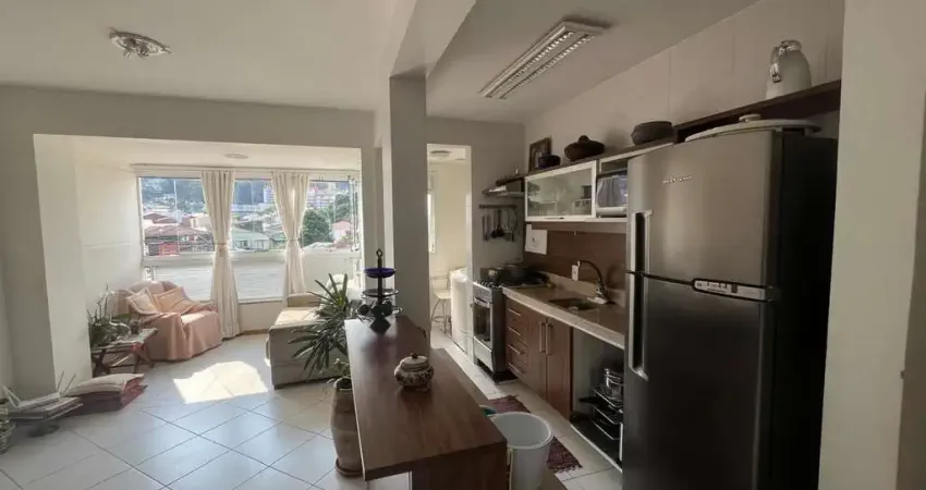 Apartamento 2 dormitórios, 2 vagas de garagens- Saco dos Limões- Florianópolis
