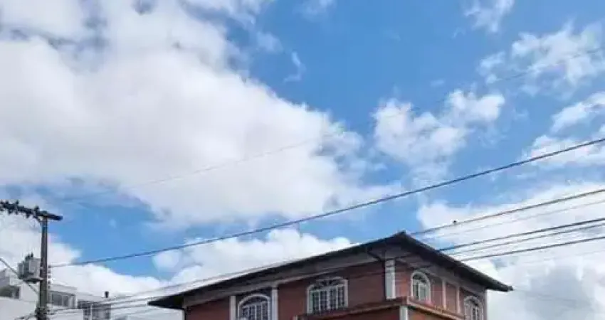 Casa comercial à venda na Rua Hidalgo Araújo, 1, Jardim Cidade de Florianópolis, São José