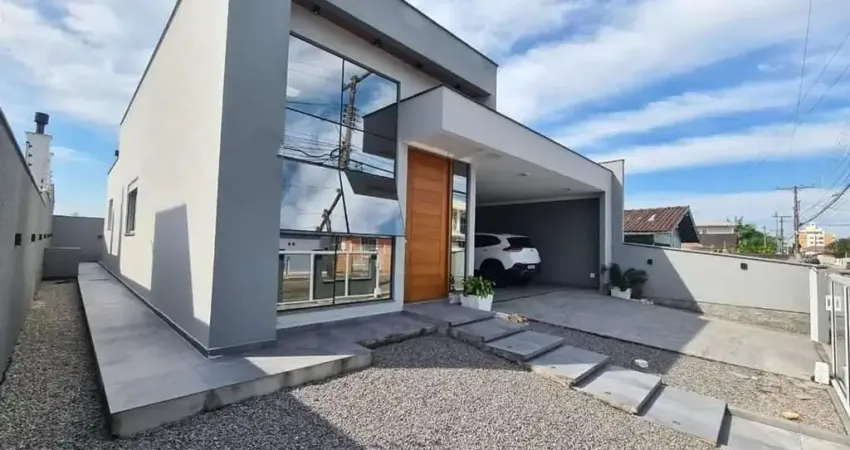 Casa com 3 quartos à venda na Rua Prefeito Otávio Zacchi, 123, Centro, Palhoça