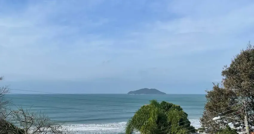 Casa com 3 quartos à venda na Rua Inério Joaquim da Silva, 81, Pântano do Sul, Florianópolis