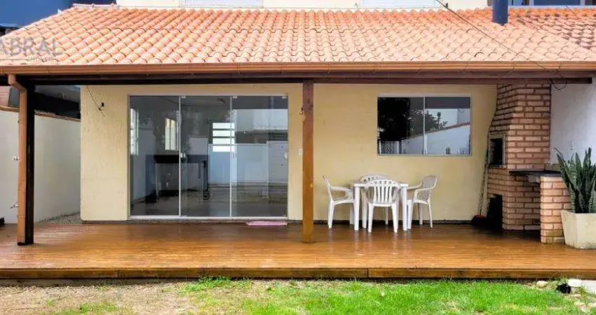 Casa com 2 quartos para alugar na Servidão Dunas da Joaquina, 273 A, Rio Tavares, Florianópolis