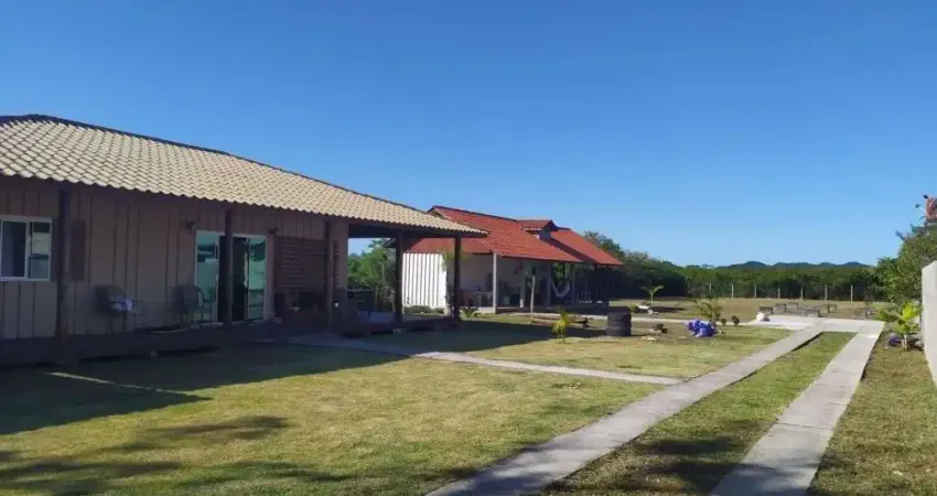 Casa com 5 quartos à venda na Rua Isid Dutra, 2044, Sambaqui, Florianópolis