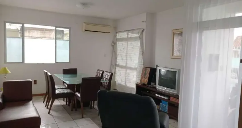 Casa com 3 quartos à venda na Rua Jorge Turíbio Rodrigues, 490, Areias, São José