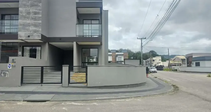 Casa com 2 quartos à venda na Rua Carijó, 78, Bela Vista, Palhoça