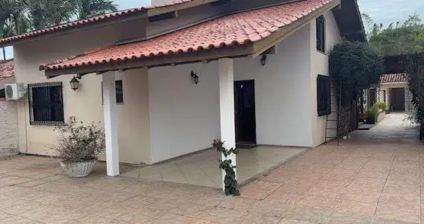 Casa com 3 quartos à venda na Rua Sabino Anísio da Silveira, 998, Campeche, Florianópolis