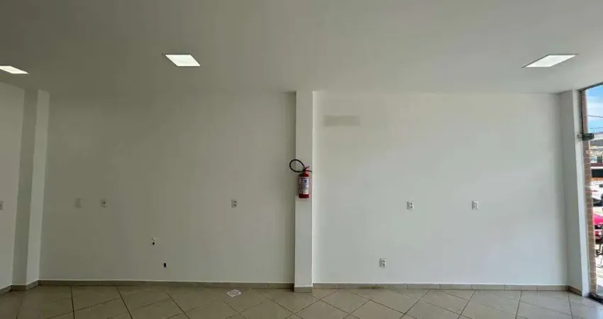 Ponto comercial com 2 salas para alugar na Avenida Madre Benvenuta, 1357, Santa Mônica, Florianópolis